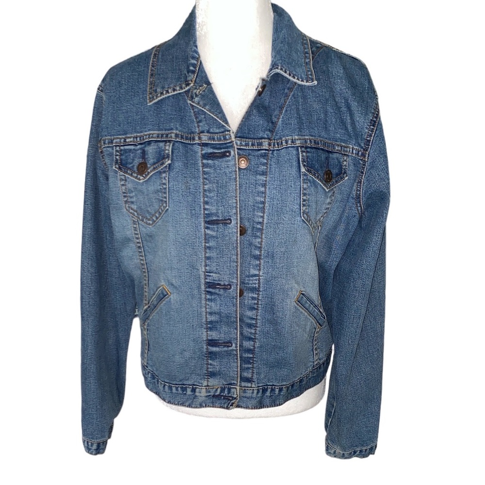 Levi’s Signature Denim Jean Cropped Utility Jacket - M